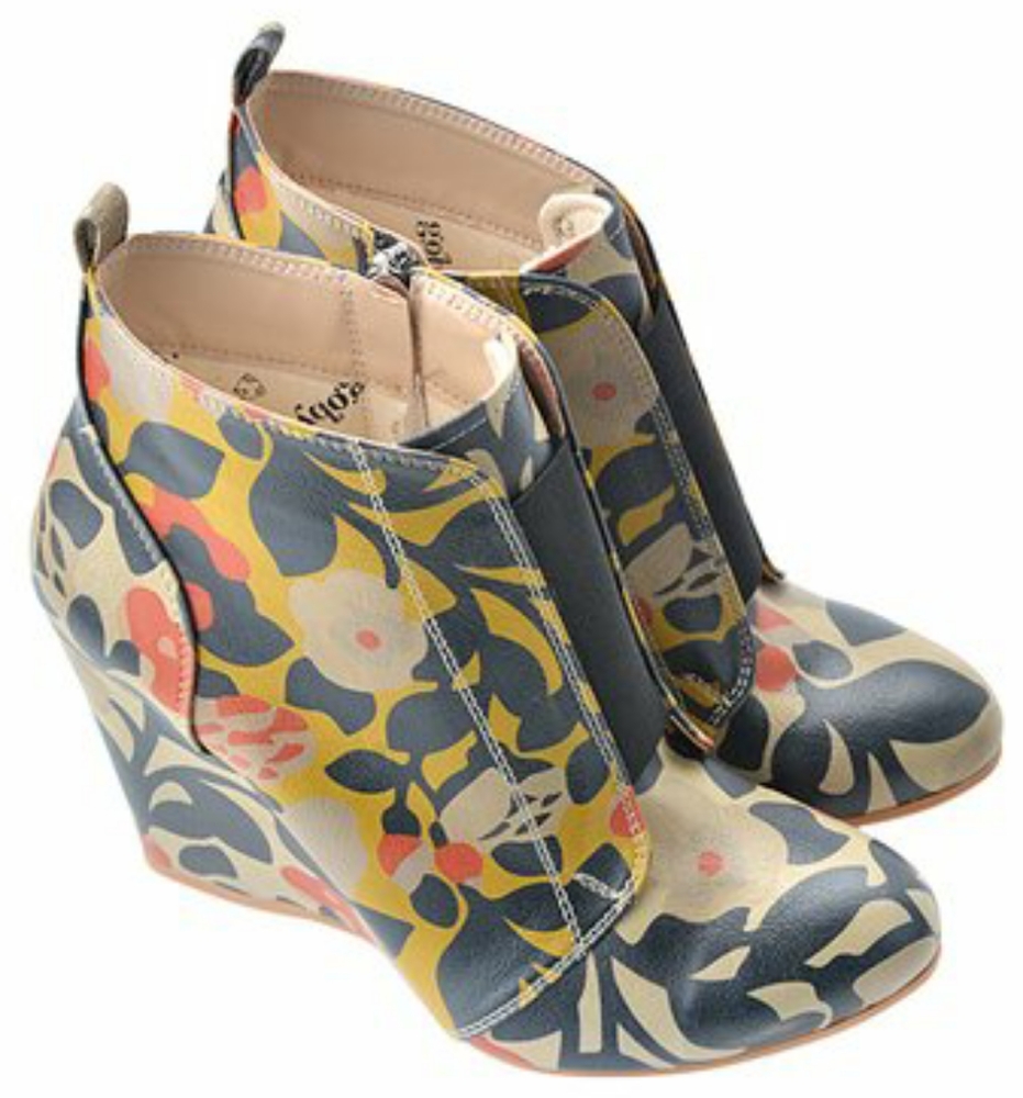 Leaf/floral print wedge booties